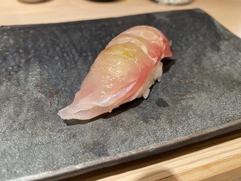 ���޲�