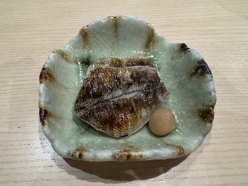 �Ƥ�ʪ��ҥ���