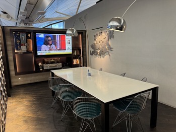 アメックスラウンジ