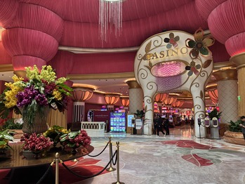 �������ޥ˥�