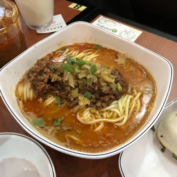 四川担々麺