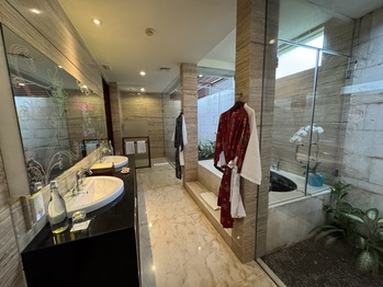 THE SEMINYAK BEACH RESORT & SPA