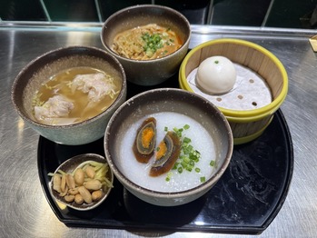 キャセイパシフィックビジネスクラスラウンジ