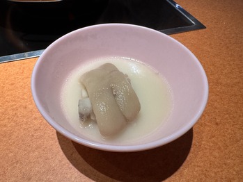 豚骨スープ
