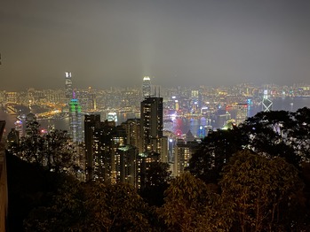 ����ʿ����׭�١�The Peak Lookout��
