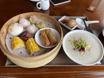 ����ǥ����ˡ����ɡ��ۥƥ�