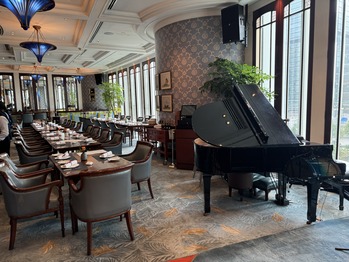 Lobster Bar and Grill