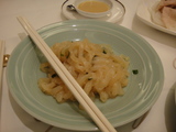 ���餲