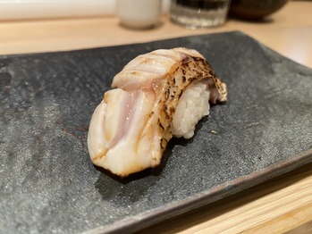 ���޲�