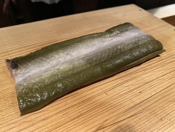 ��޴�