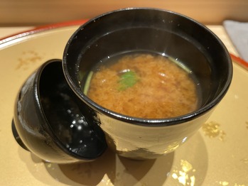 �츥