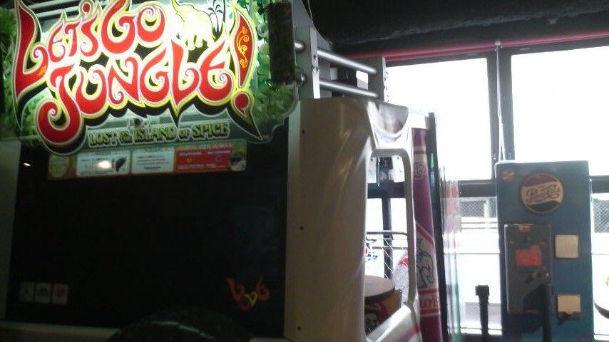 レトロゲーセン巡り 秋葉原セガ5号館 1 2 たまゲーレトロゲー日記