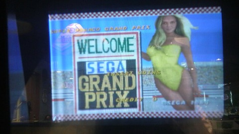 akihabara_sega_5_super_monaco_gp_race_queen