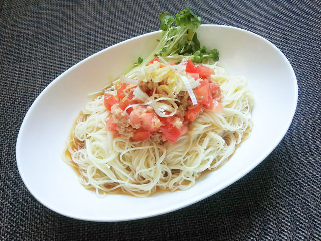 トマトとツナの柚子そうめん 相生産業国賓味彩タレ ソースのお手軽レシピ トマトとツナの柚子そうめん 相生産業国賓味彩タレ ソースのお手軽レシピ