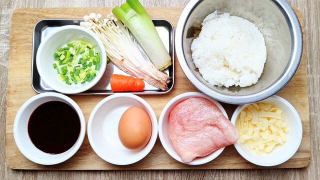 チゲ雑炊 相生産業国賓味彩タレ ソースのお手軽レシピ チゲ雑炊 相生産業国賓味彩タレ ソースのお手軽レシピ