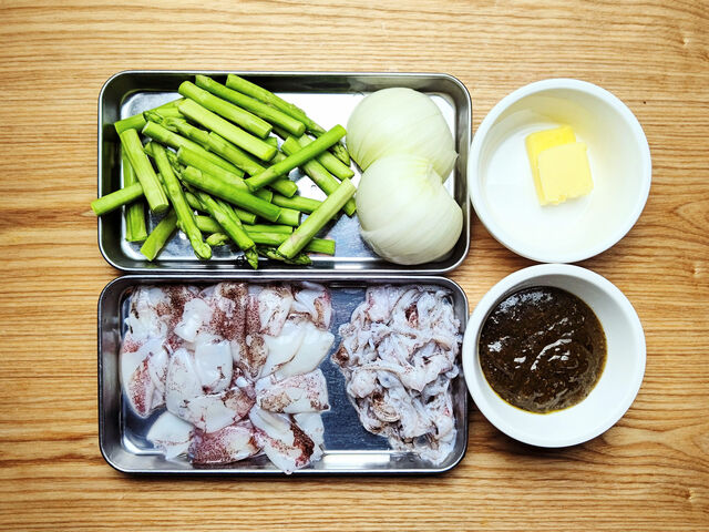 ヒイカとアスパラのバジルソース炒め 相生産業国賓味彩タレ ソースのお手軽レシピ ヒイカとアスパラのバジルソース炒め 相生産業国賓味彩タレ ソースのお手軽レシピ