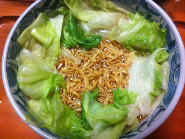 レタス チキンラーメン たらり庵食記 レタス チキンラーメン たらり庵食記
