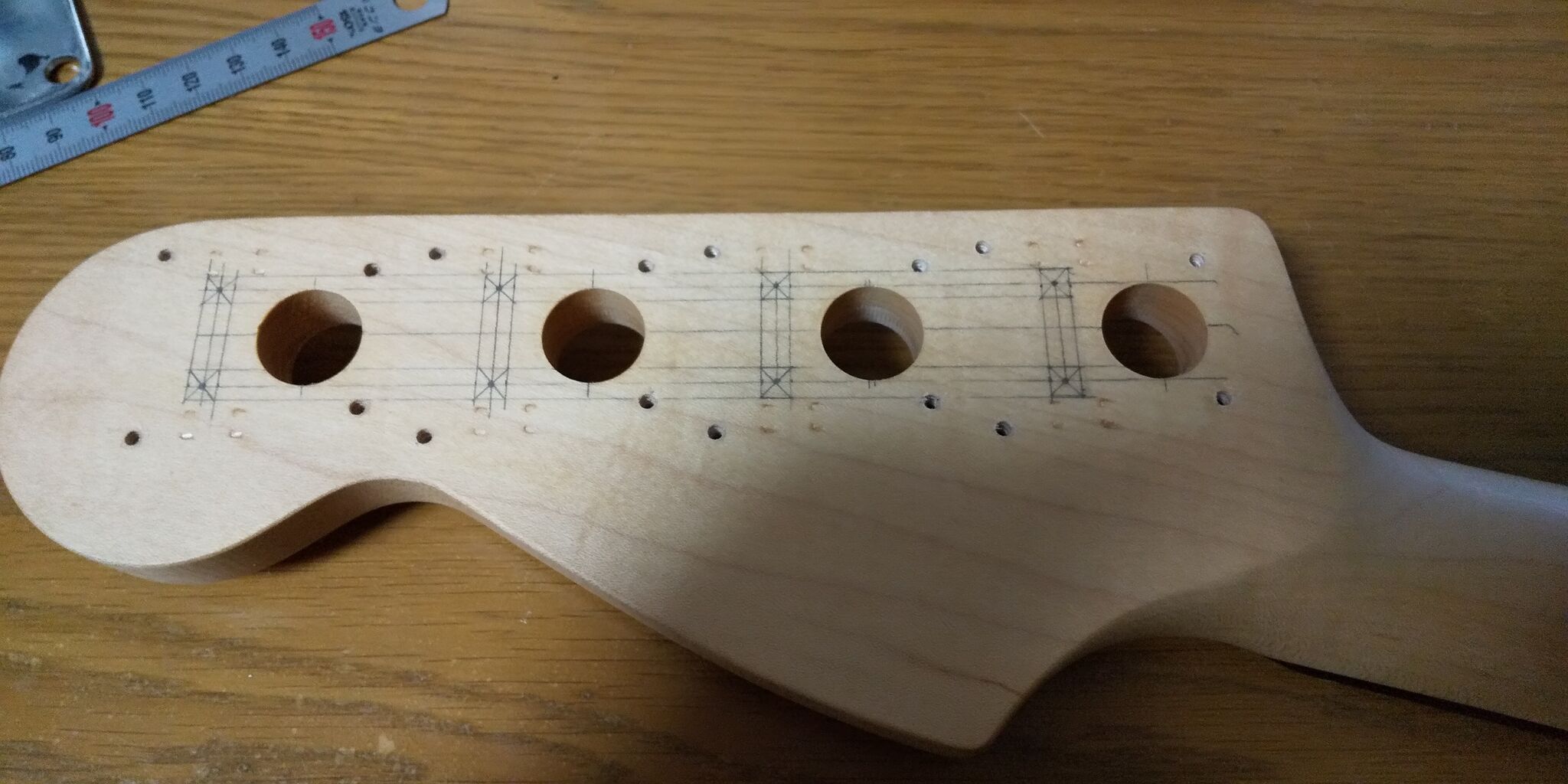 Warmothネックfender japanボディ フレットレスベースOシリアル Warmothネックfender japanボディ フレットレスベースOシリアル