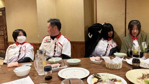 9ec992ee-28d3-42ca-80e0-c7700613afd3