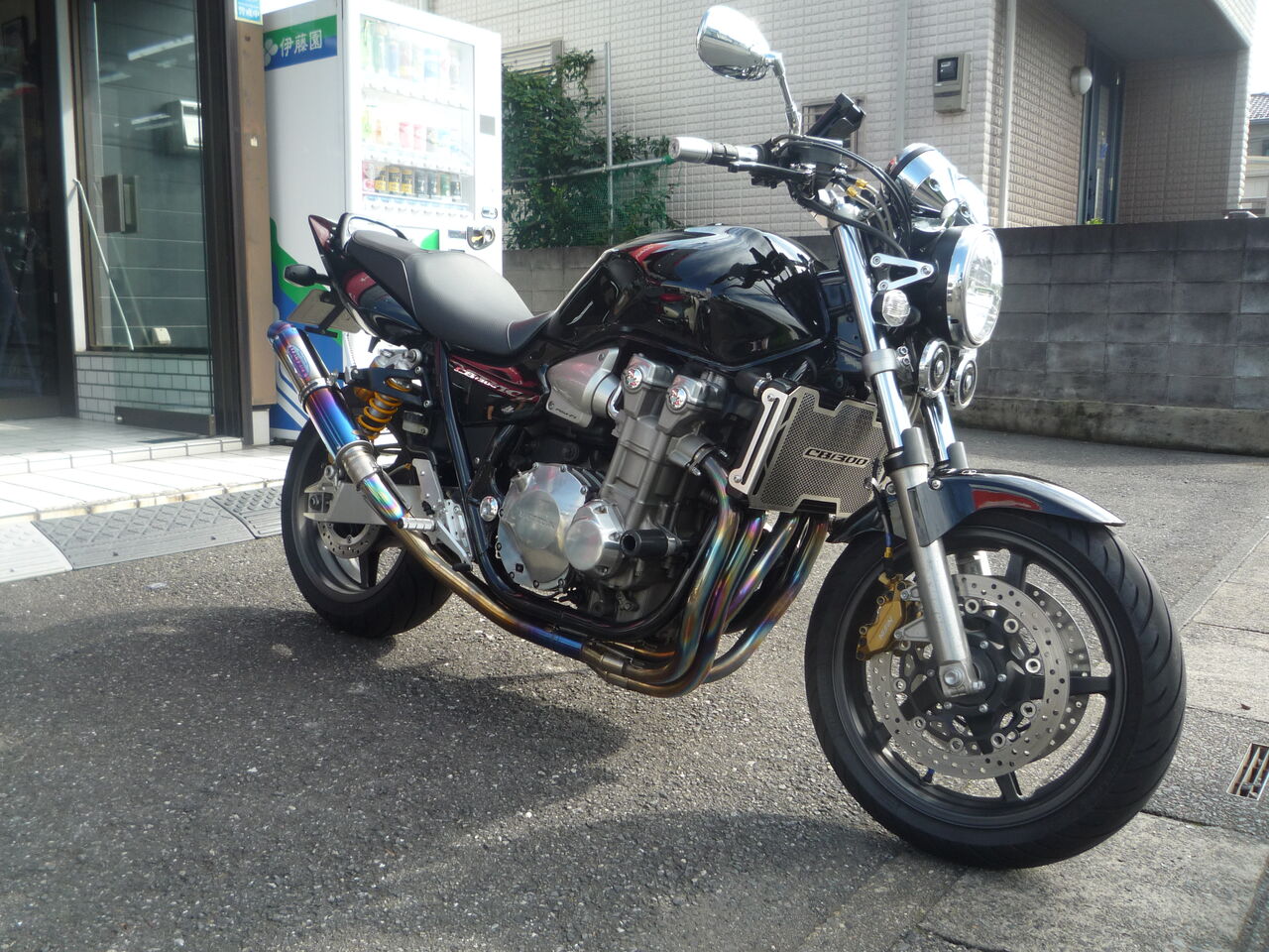 cbr650rカスタム ハンドル上げたい 編 オートショップアオヤマのブログ cbr650rカスタム ハンドル上げたい 編 オートショップアオヤマのブログ