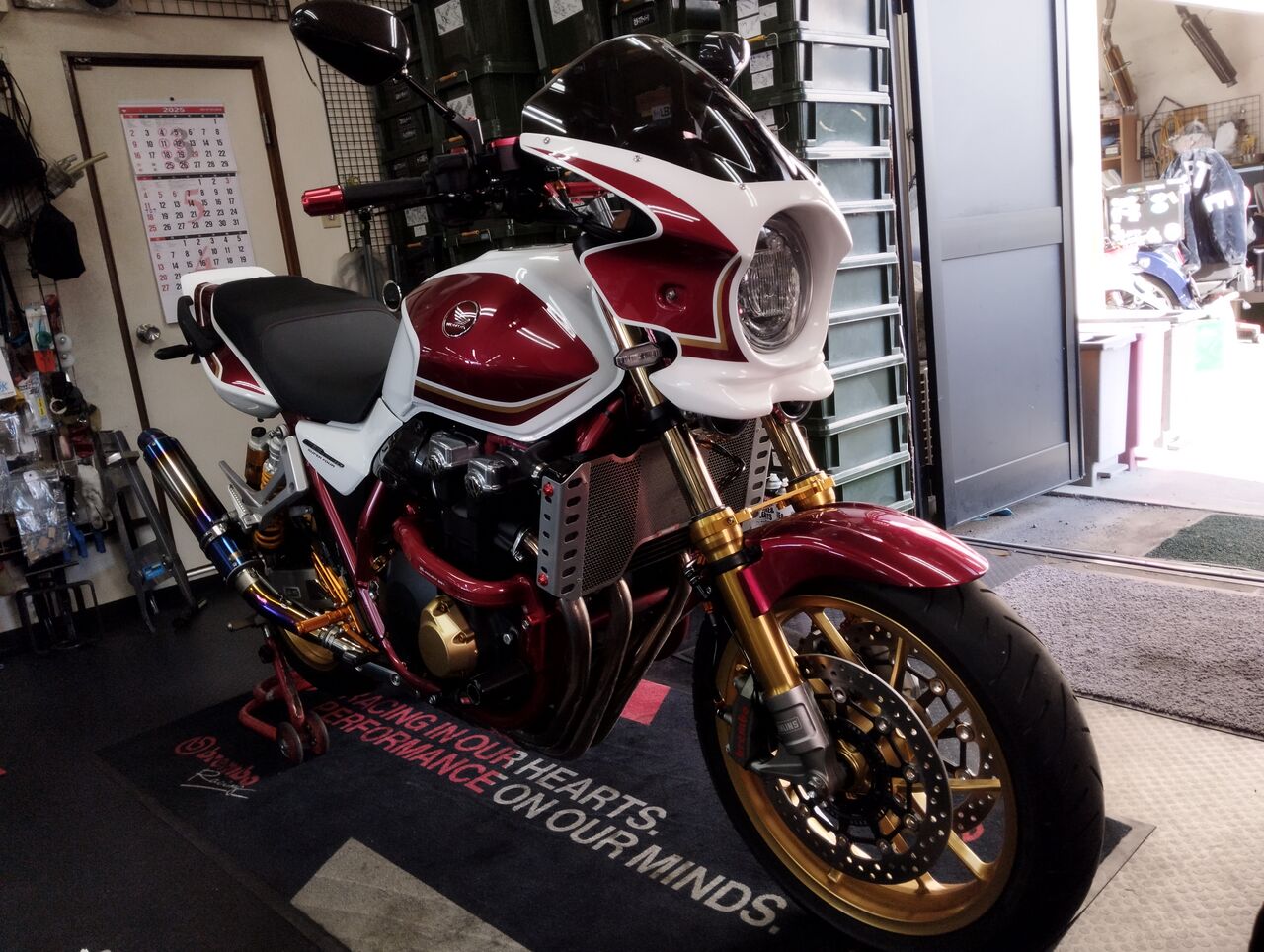 トータルクラフト製ビキニカウル別注Ver＆パフォーマンス