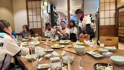 2eefdb8e-da0c-4436-b7e3-60d680ad646d