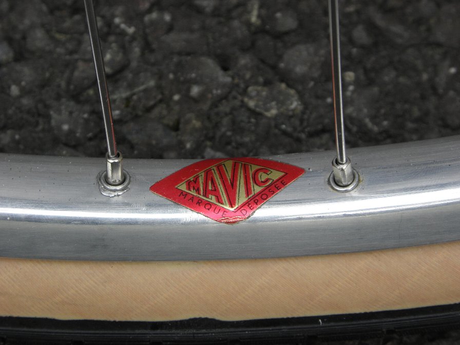 日々暮らしの中で : 深緑のトーエイ