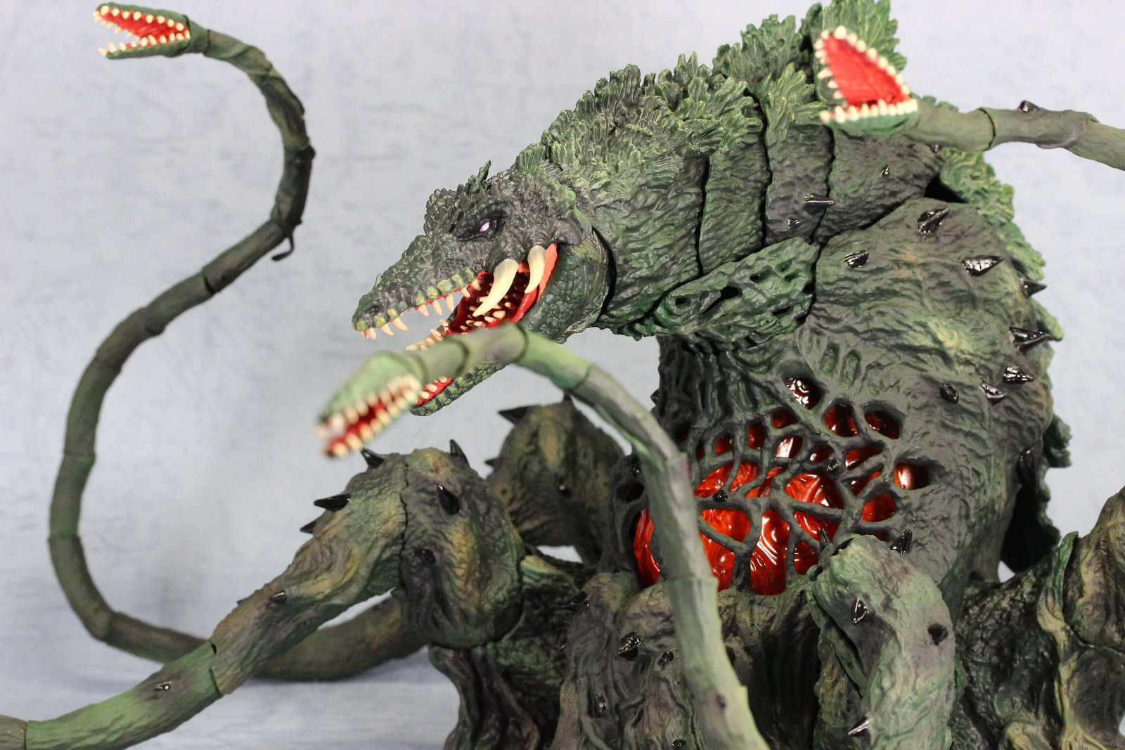 モンスターアーツ　ビオランテ Amazon.co.jp: S.H.モンスターアーツ ゴジラ vs ビオランテ