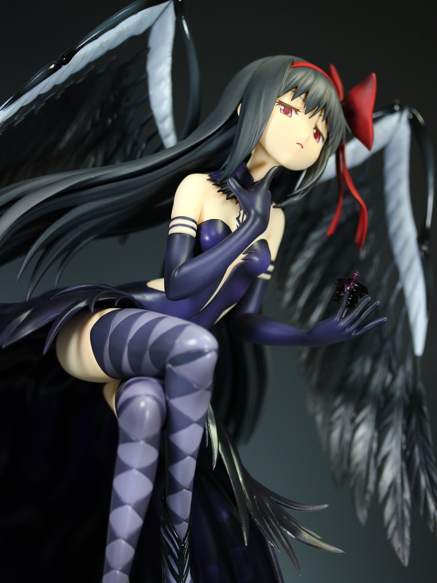 悪魔ほむら 1/8スケールフィギュア : 5分で出来る反逆行為マニュアル