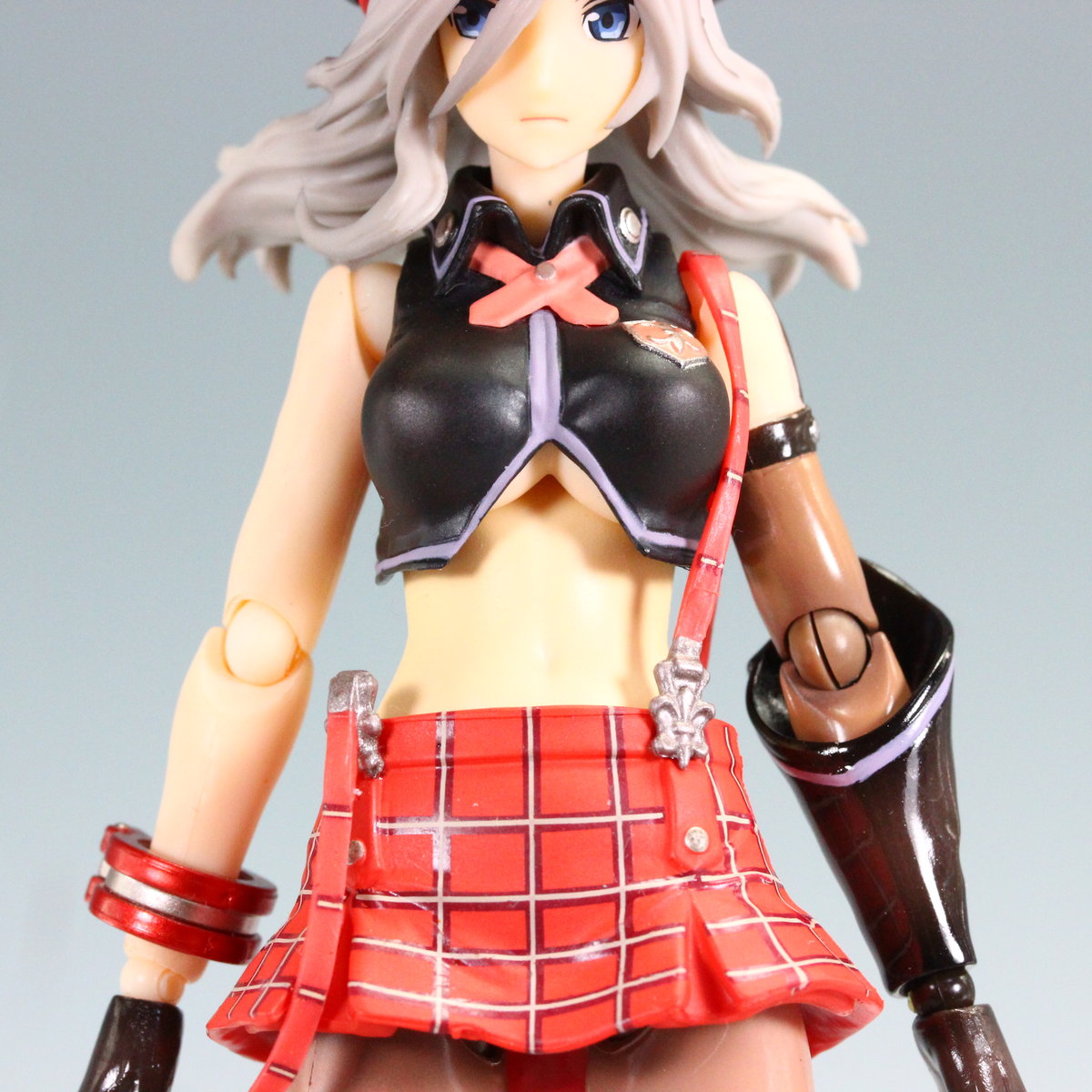 D-Arts アリサ・イリーニチナ・アミエーラ -神機銃形態（ガン