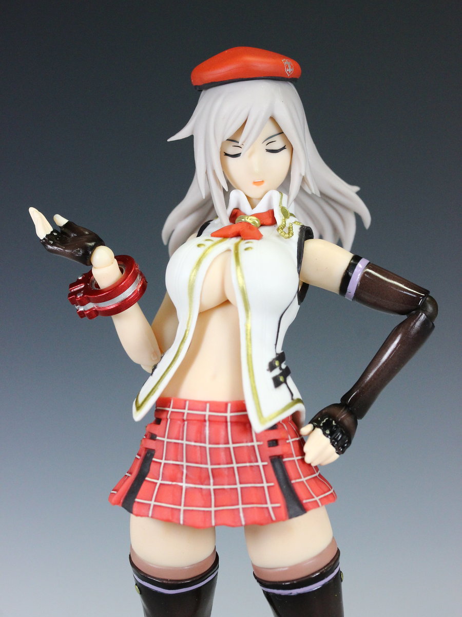 S.H.フィギュアーツ アリサ・イリーニチナ・アミエーラ -GOD EATER 2