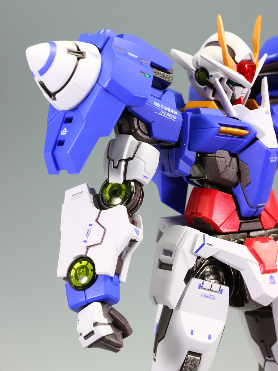 L BUILD ガンダムoo エクシア ダブルオーオーライザー 検