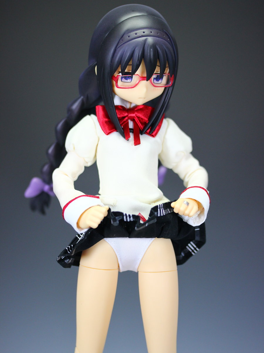RAH リアルアクションヒーローズ 暁美ほむら 制服ver. : 5分で出来る