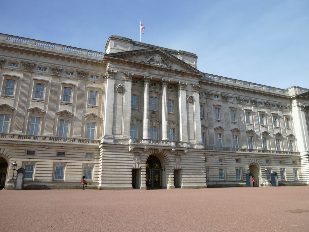 イギリス旅行記8 バッキンガム宮殿 臆病者の世界見聞録 イギリス旅行記8 バッキンガム宮殿 臆病者の世界見聞録