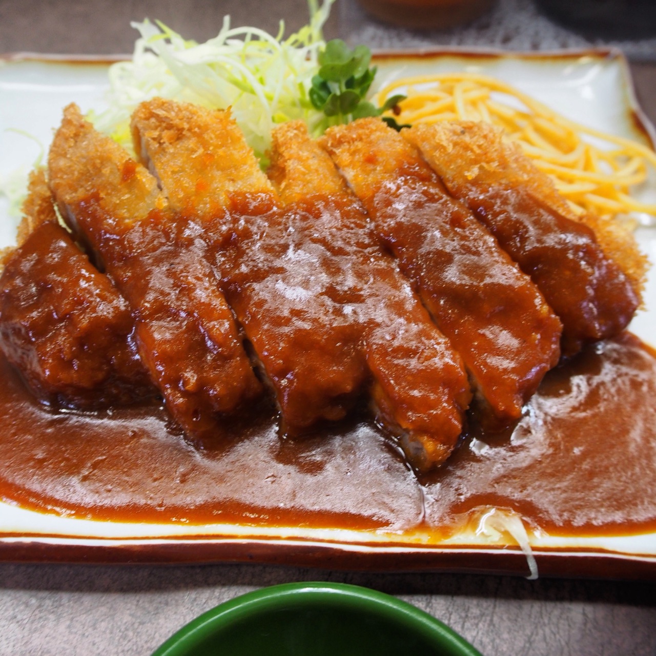 愛しのトンカツ屋巡礼 しっとりとし衣は繊細 三国ヶ丘 とんかつ立花 立ち呑みダイエットの日々