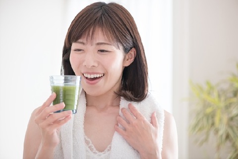野菜不足におすすめ?栄養価が高い青汁4