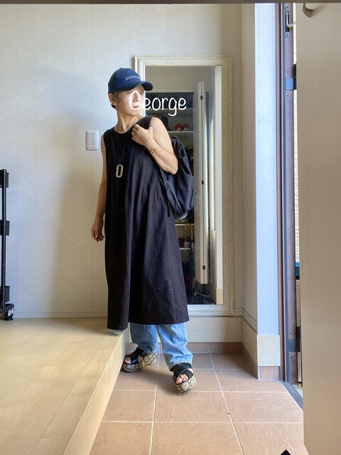 2718 ユニクロのコットンワンピース重ね着 デニムと黒ときりっとコーデ Le Style George