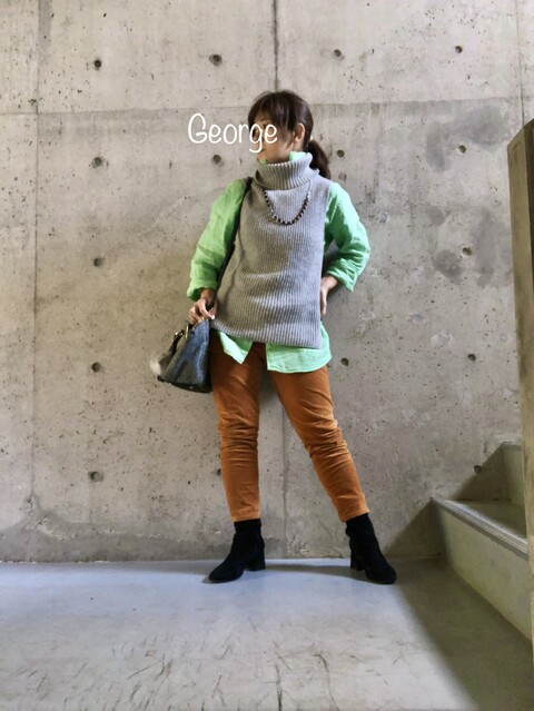 0312 ユニクロのニットベストを中心に 黄色と緑の鮮やかコーデ Le Style George 0312 ユニクロのニットベストを中心に 黄色と緑の鮮やかコーデ Le Style George