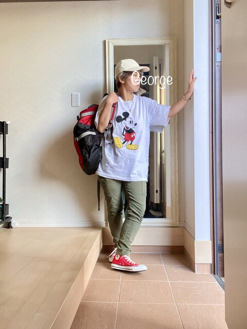2514 ユニクロのディズニーtシャツにレギパン シンプルコーデで皇居巡り Le Style George 2514 ユニクロのディズニーtシャツにレギパン シンプルコーデで皇居巡り Le Style George