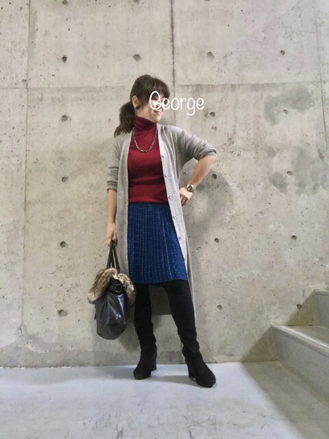 0128 オールユニクロ ロングカーディガン プリーツスカートに合わせた オフィス女子コーデ Le Style George