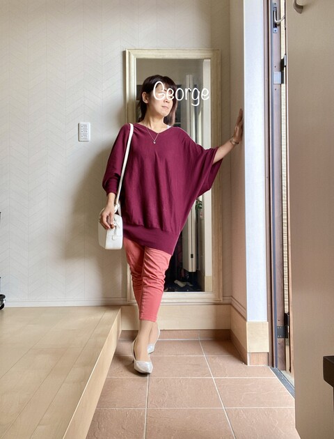 オシャレウォーカーのボルドーニット 赤系のワントーンでまとめたコーデ Le Style George オシャレウォーカーのボルドーニット 赤系のワントーンでまとめたコーデ Le Style George