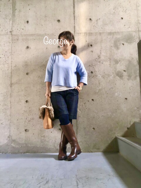 04 アイスブルーのニット チェックハーフパンツ 乗馬ブーツで雪の日コーデ Le Style George 04 アイスブルーのニット チェックハーフパンツ 乗馬ブーツで雪の日コーデ Le Style George