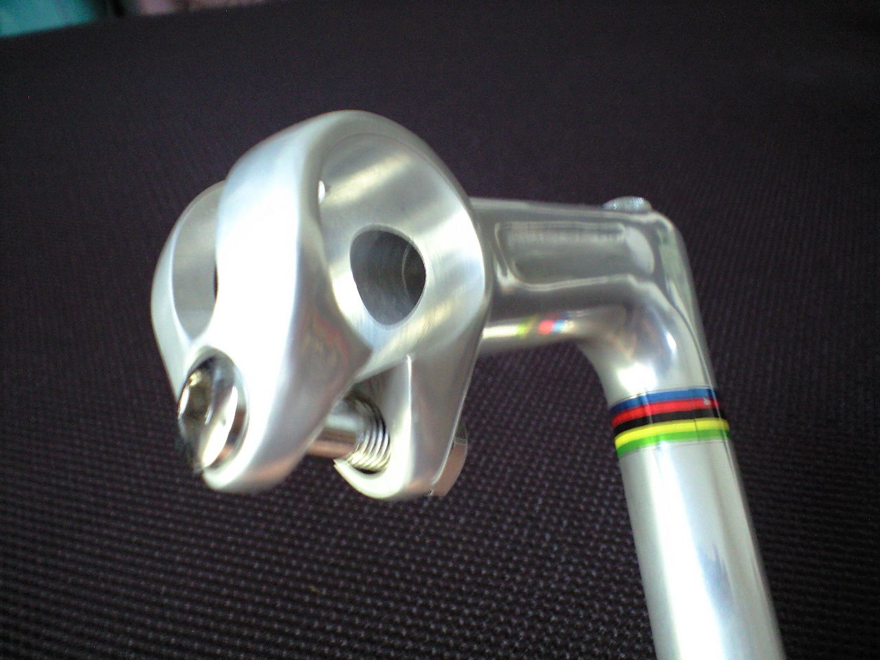 ステム：Sakae Royal ESL : Caprice