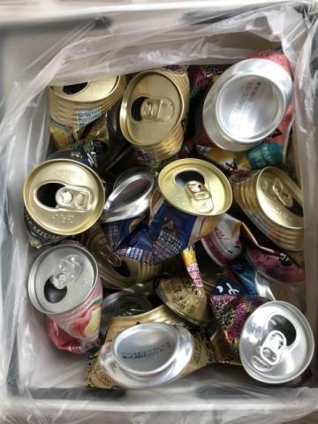 酒の空き缶