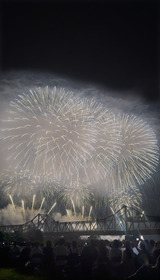 8月の花火　FROMあおい【An independenceのブログ】