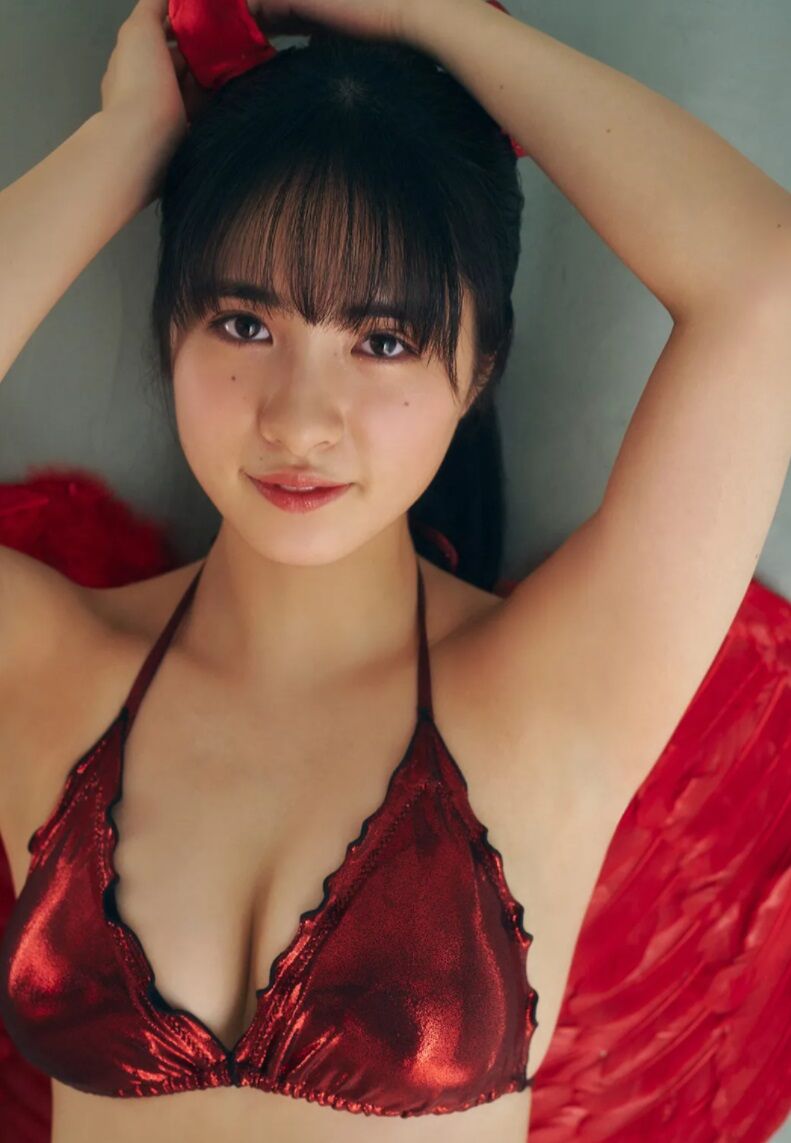 ミスマガ21 内藤花恋 エーライツ 水着でセクシーな悪魔に 魅惑の眼差しも エーチームグループ所属者情報