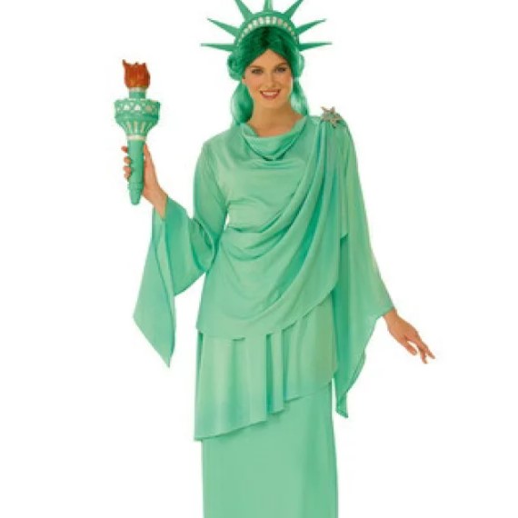 【画像】アメリカの激エ□な“自由の女神”さん、逮捕されてしまうｗｗｗｗｗ