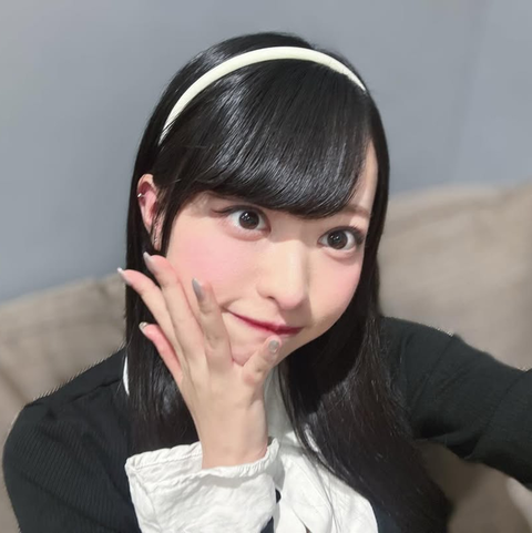 【画像】新人の美人声優さん、純白のガーターストッキングがえちえちすぎるｗｗｗｗｗ
