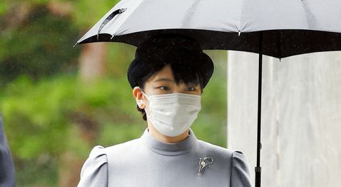 眞子さまのおっぱい
