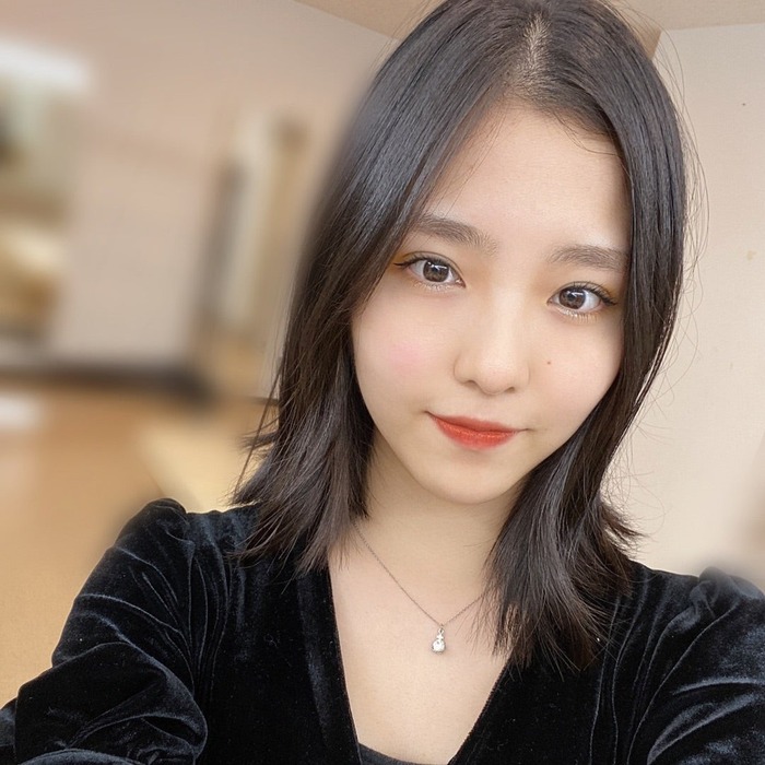 【画像】かつての人気アイドルさん、別人みたいなビジュアルで発見されるｗｗｗｗｗｗｗ